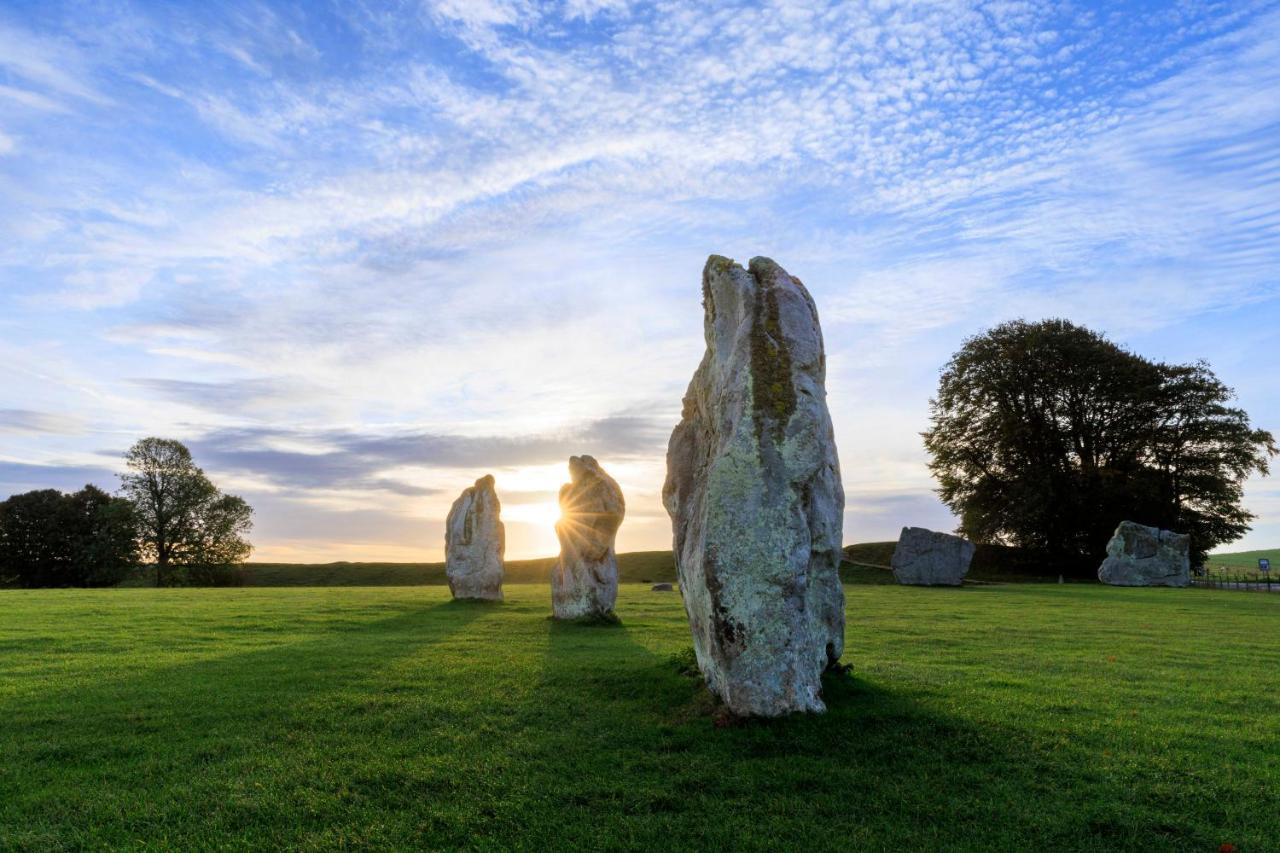The Farm At Avebury Villa Marlborough Bagian luar foto