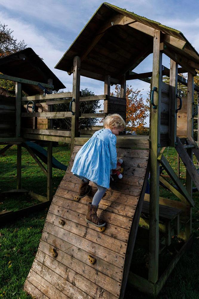 The Farm At Avebury Villa Marlborough Bagian luar foto